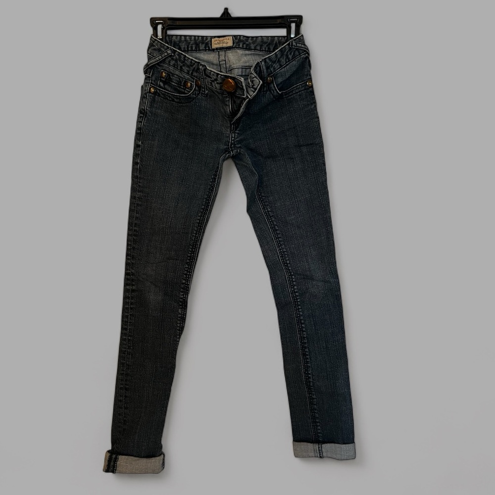 Free People jeans. Skinny. Y2K.